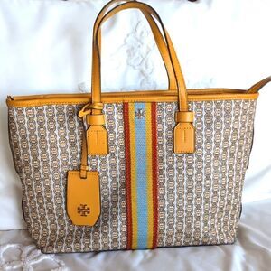 ✨ TORY BURCH Gemini Link Tote Bag